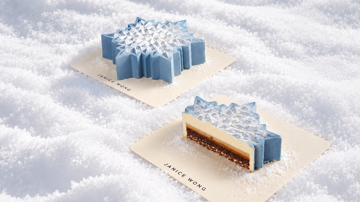 Crystal Flake Chestnut Gateau Cake