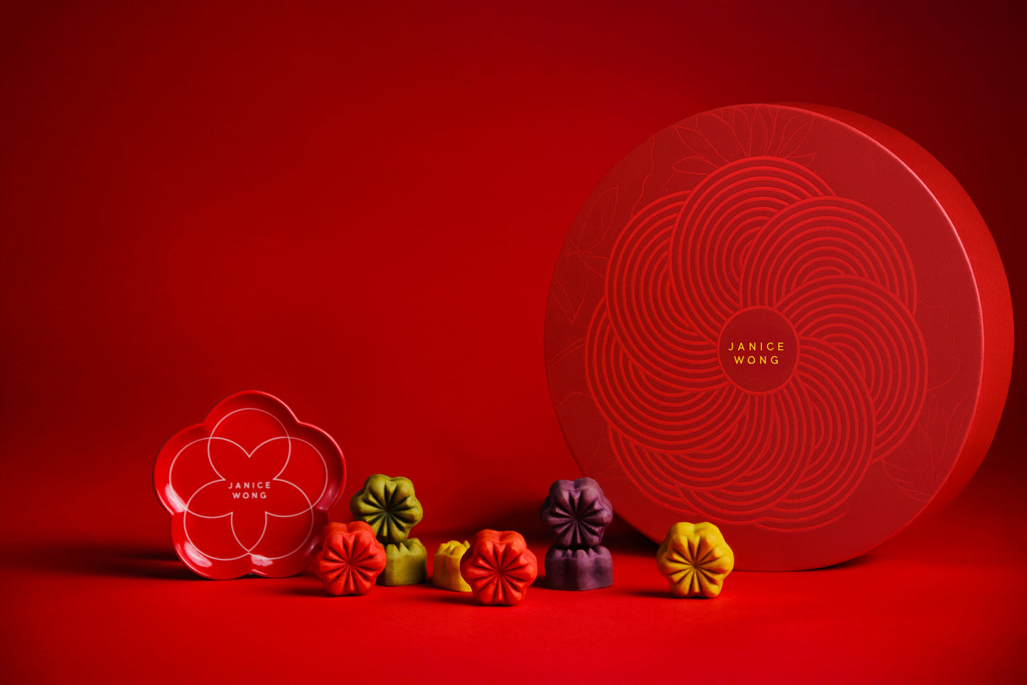 Autumn Radiance Baked Mooncakes Box of 8