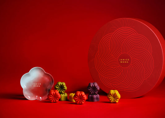 Autumn Radiance Baked Mooncakes Box of 8